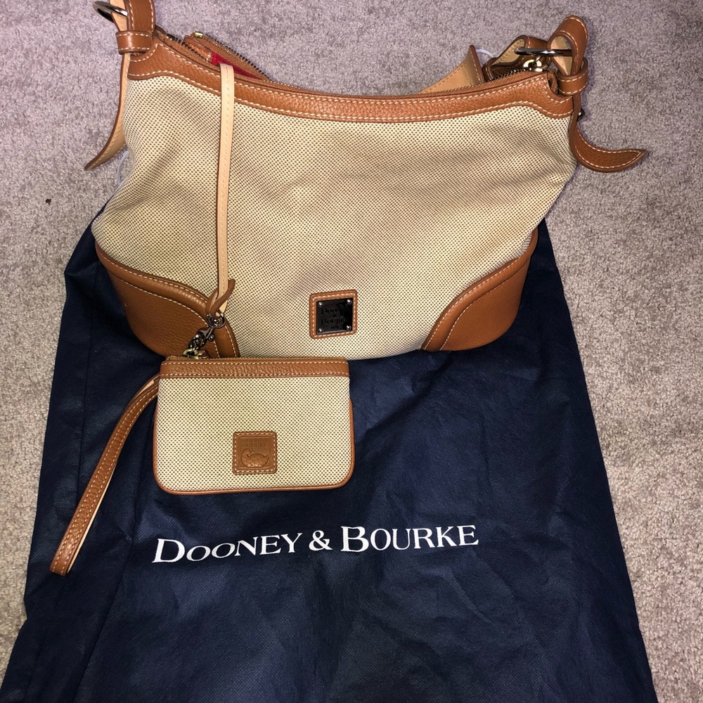 Dooney & Bourke purse